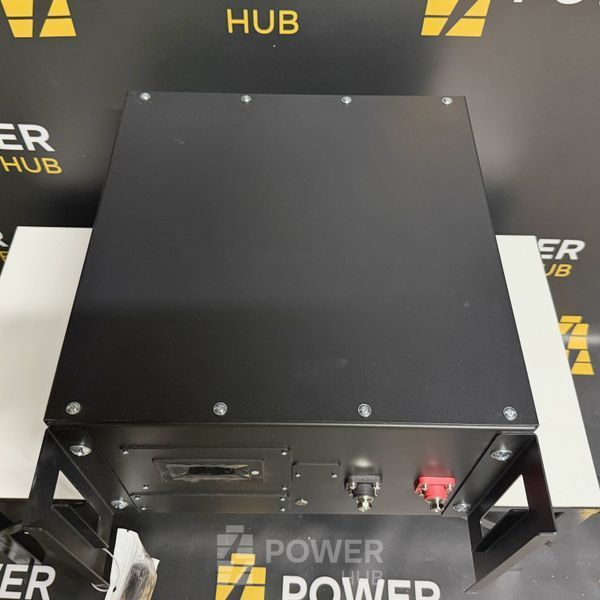 Аккумулятор в сборе на 8 кВт (8040 Wh) с 8 ячеек LiFePO4 314Ah Grade-A, дисплей 3,2 дюйма LCD и пара проходных клемм DC 200 А в квадратном корпусе (сборка аккумуляторная на 8 кВт) 0006 фото