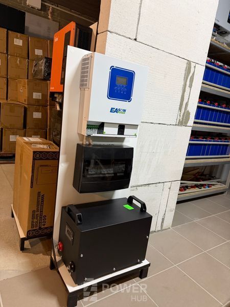 Система резервного живлення: акумулятор 4 кВт, інвертор EASUN-2 KW-12W, щиток автаматики з АВР на 12 модулів на стенді під ключ 0017 фото